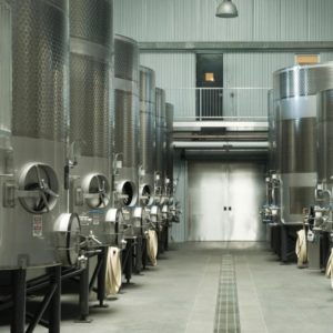 Sodium hydroxide detergent for brewers – heavy-duty caustic CIP cleaner for stainless steel brewing equipment.