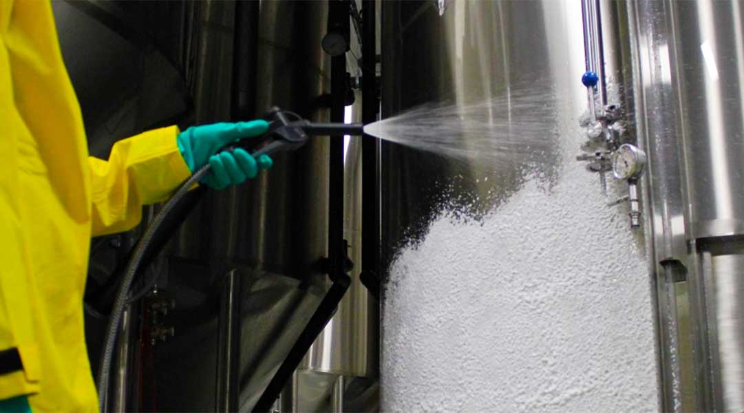 Transform Your Food Plant Hygiene with Innovative Foam Cleaning Solutions